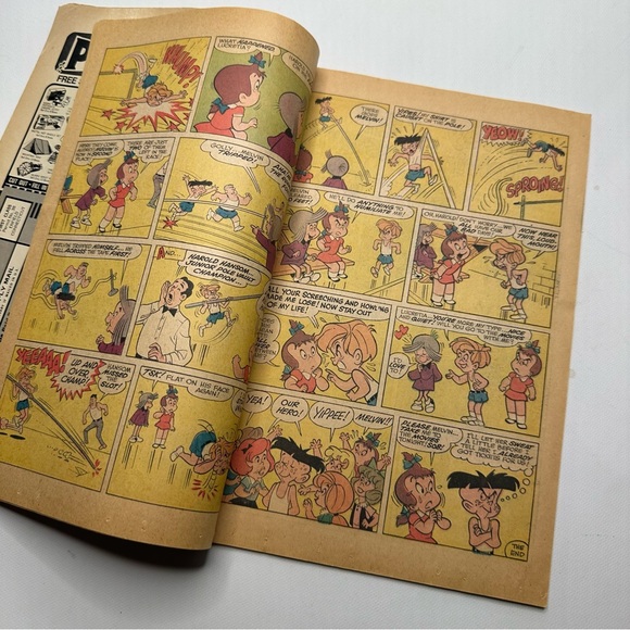 Little Audrey & Melvin #52 VTG Comic Book
Nov 1971 Giant Harvey Comics - Picture 5 of 6